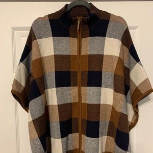 Tahari Poncho style top